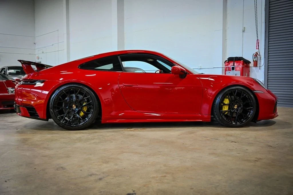 2020 Porsche 992 Carrera - Image 3 of 12