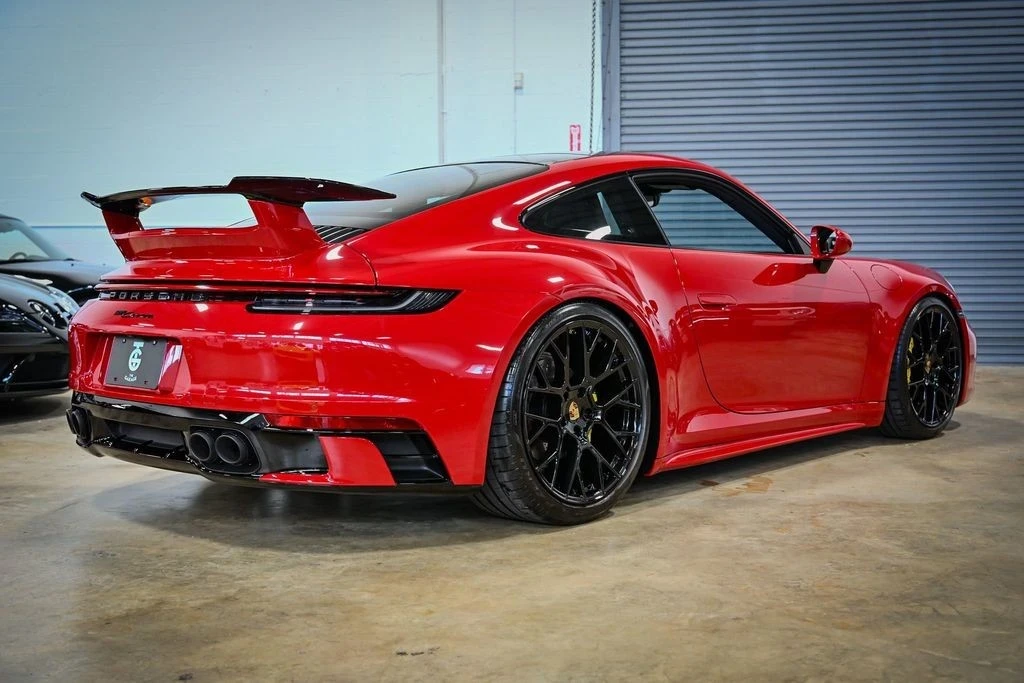 2020 Porsche 992 Carrera - Image 4 of 12