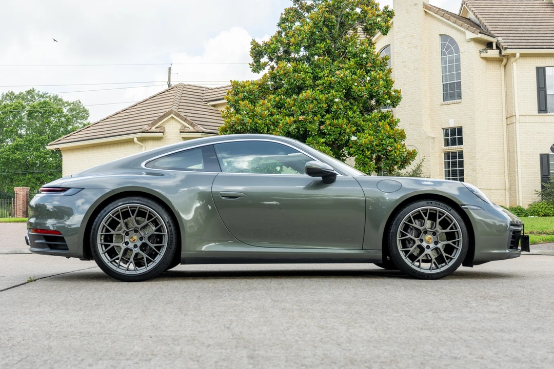 2020 Porsche 992 Carrera - Image 3 of 31