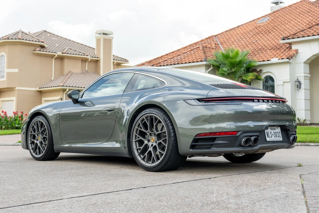 2020 Porsche 992 Carrera - Image 7 of 31