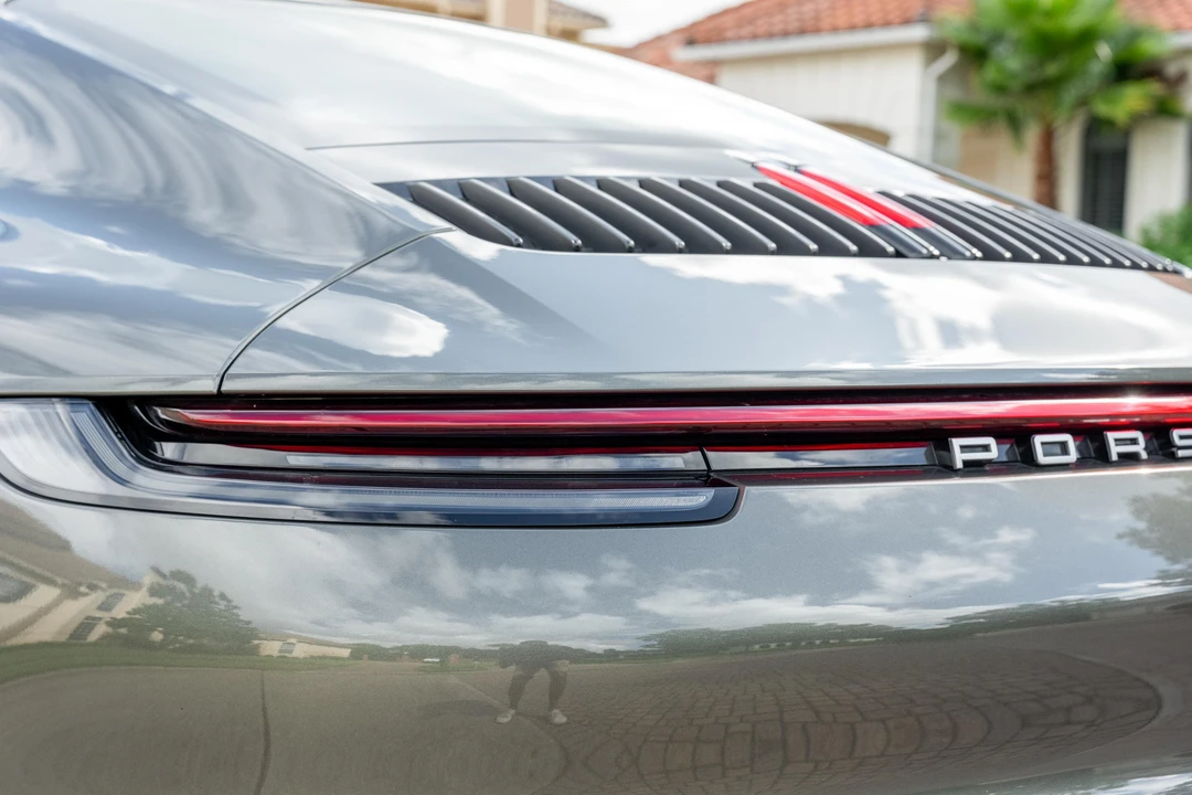 2020 Porsche 992 Carrera - Image 21 of 31