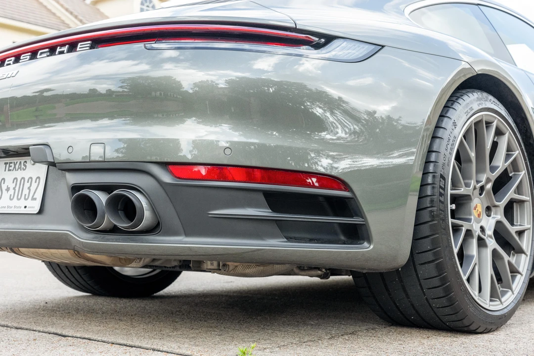 2020 Porsche 992 Carrera - Image 30 of 31