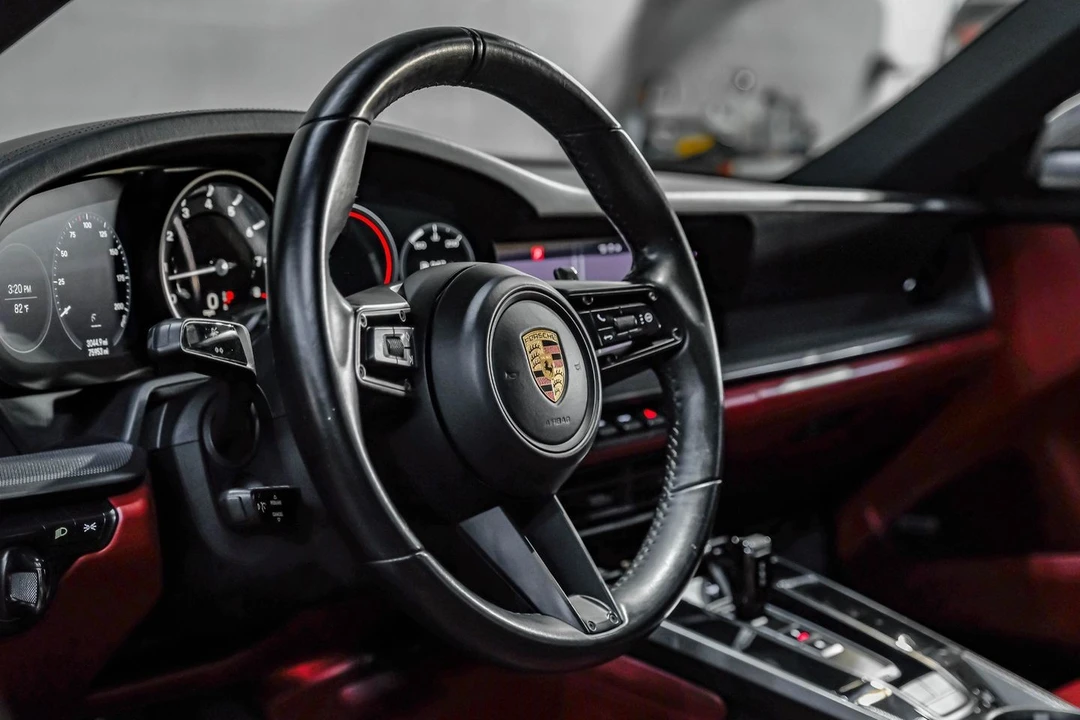 2020 Porsche 992 Carrera - Image 22 of 31