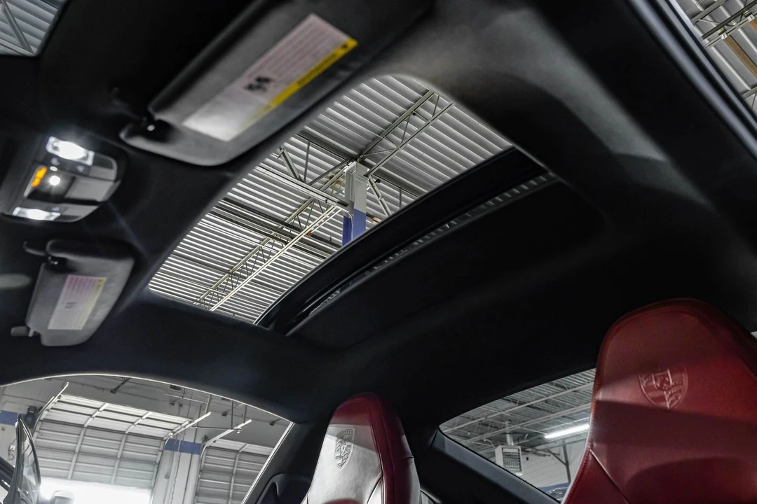 2020 Porsche 992 Carrera - Image 5 of 31