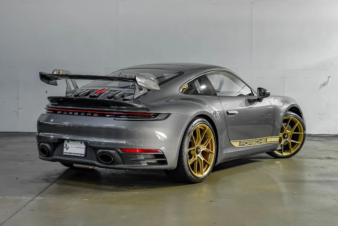 2020 Porsche 992 Carrera - Image 12 of 31