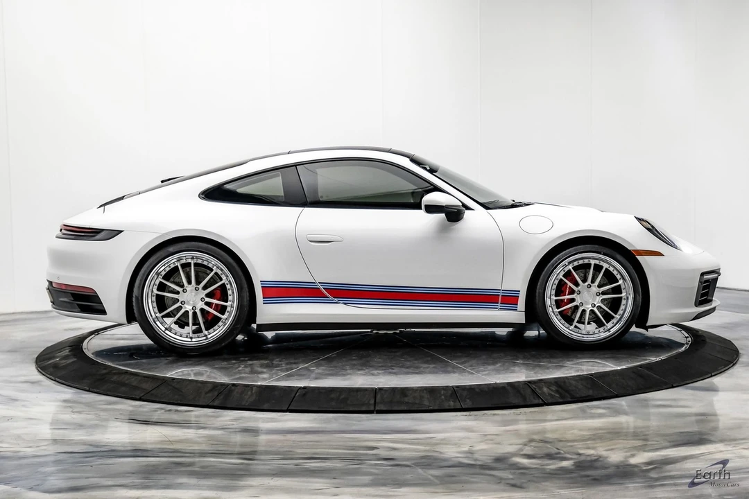 2020 Porsche 992 Carrera - Image 23 of 31