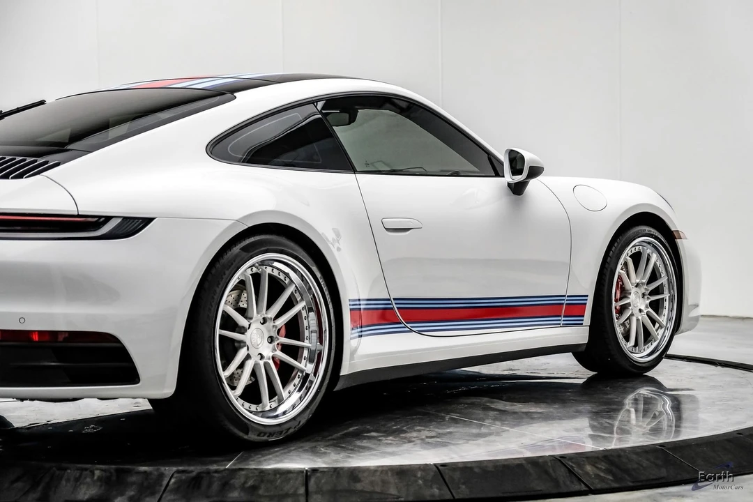 2020 Porsche 992 Carrera - Image 22 of 31