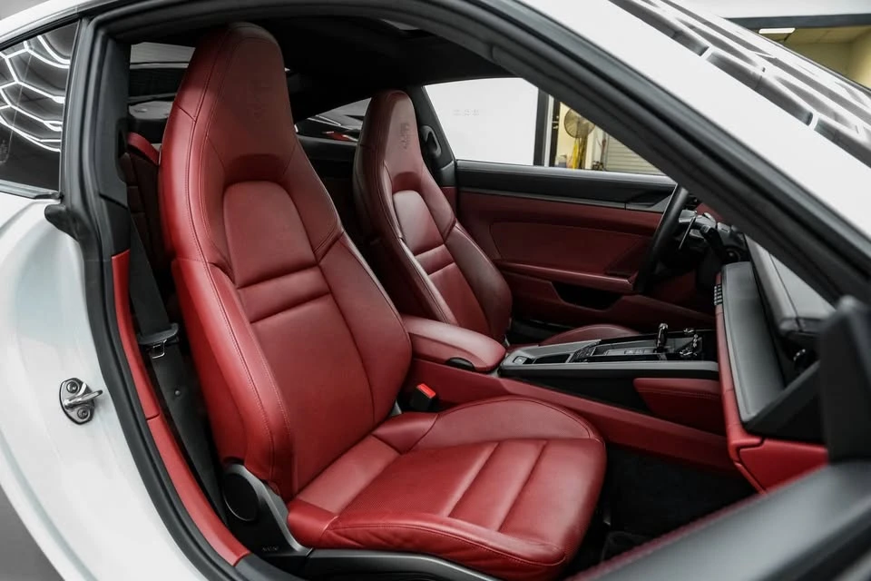 2020 Porsche 992 Carrera - Image 15 of 19
