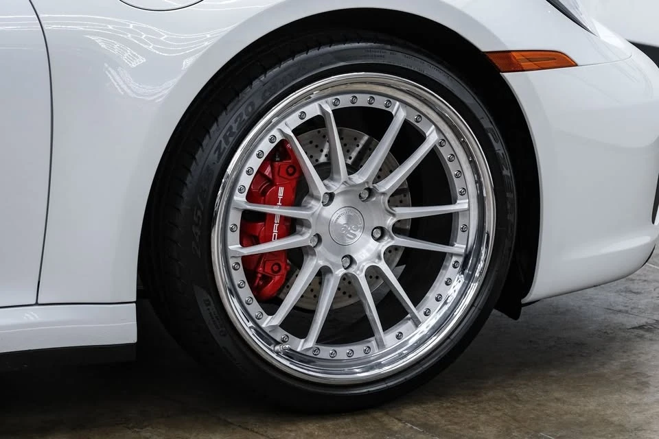 2020 Porsche 992 Carrera - Image 13 of 19