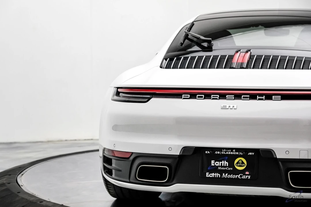 2020 Porsche 992 Carrera - Image 13 of 31