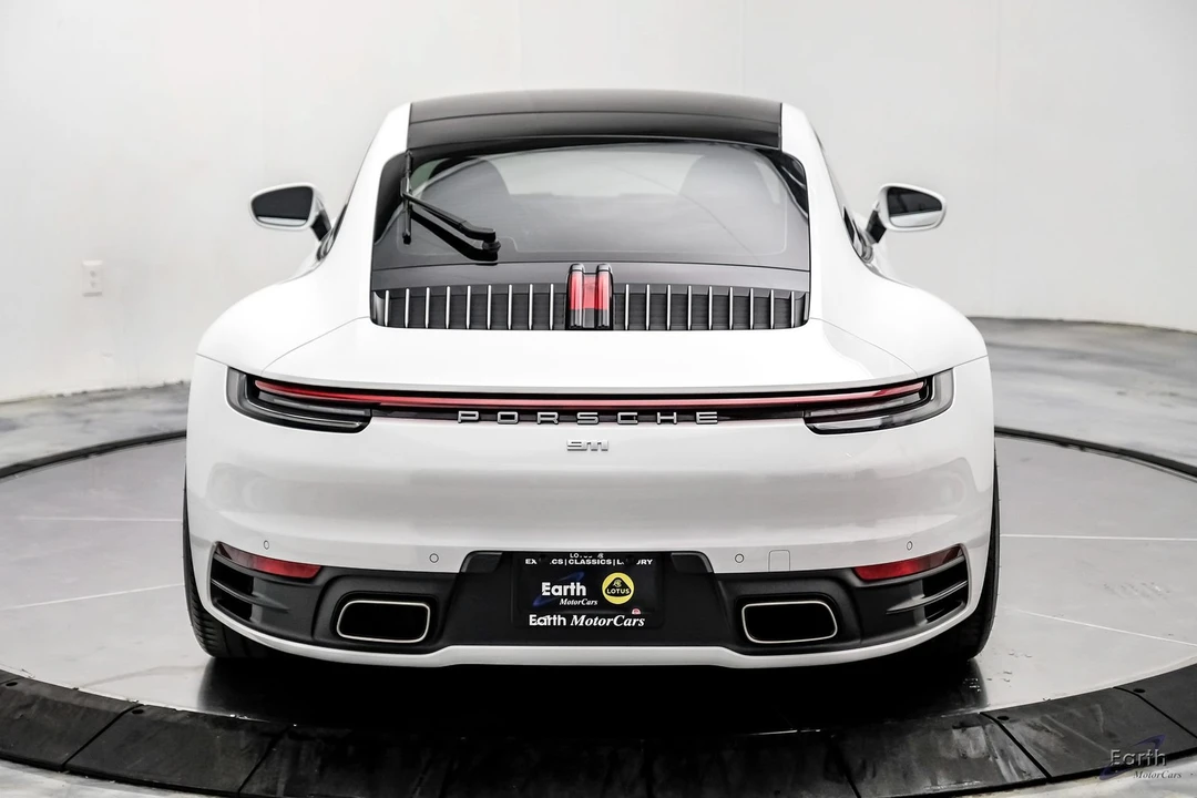 2020 Porsche 992 Carrera - Image 12 of 31