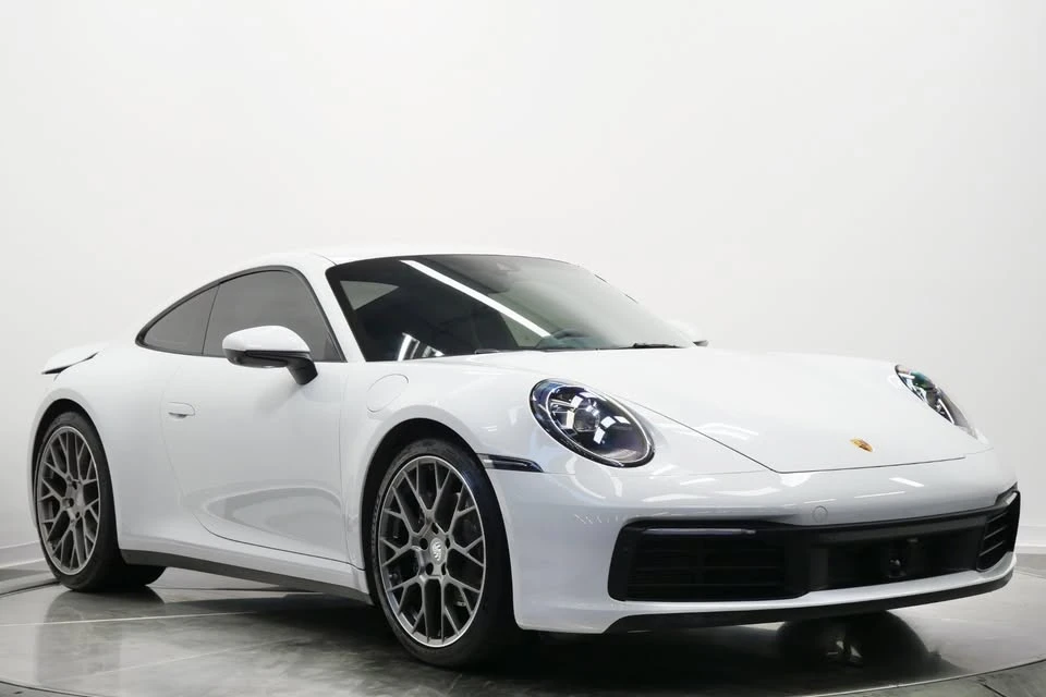 2020 Porsche 992 Carrera - Image 2 of 15