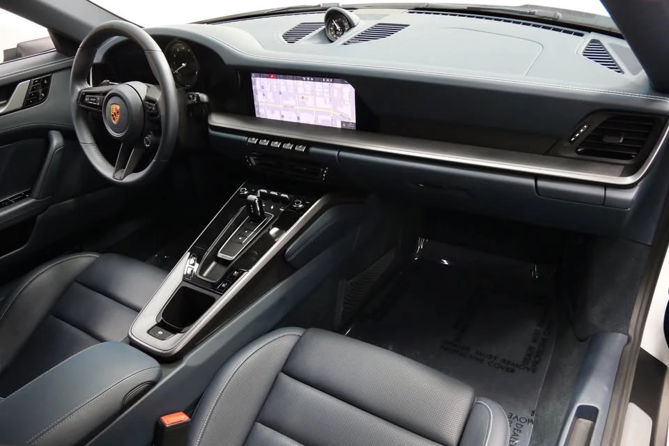 2020 Porsche 992 Carrera - Image 10 of 15