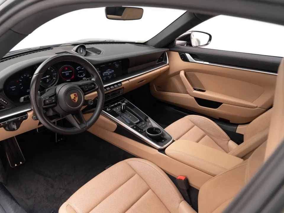 2020 Porsche 992 Carrera S - Image 6 of 8