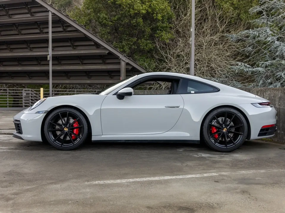 2020 Porsche 992 Carrera S - Image 2 of 15