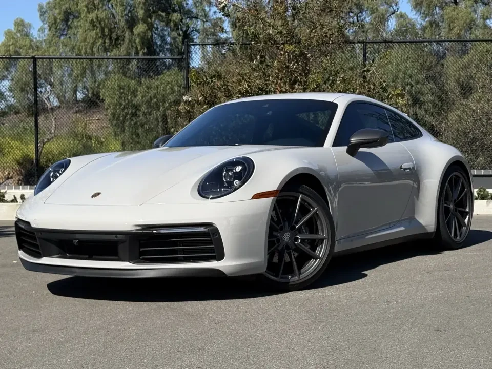 2020 Porsche 992 Carrera S - Image 11 of 15