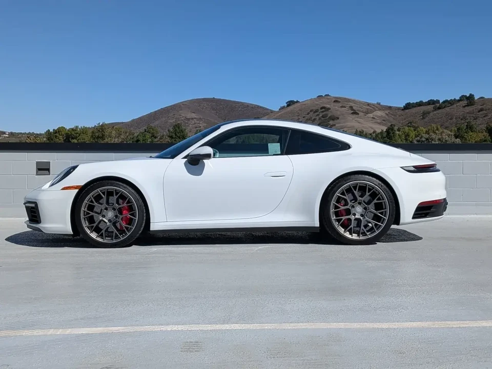2020 Porsche 992 Carrera S - Image 2 of 5