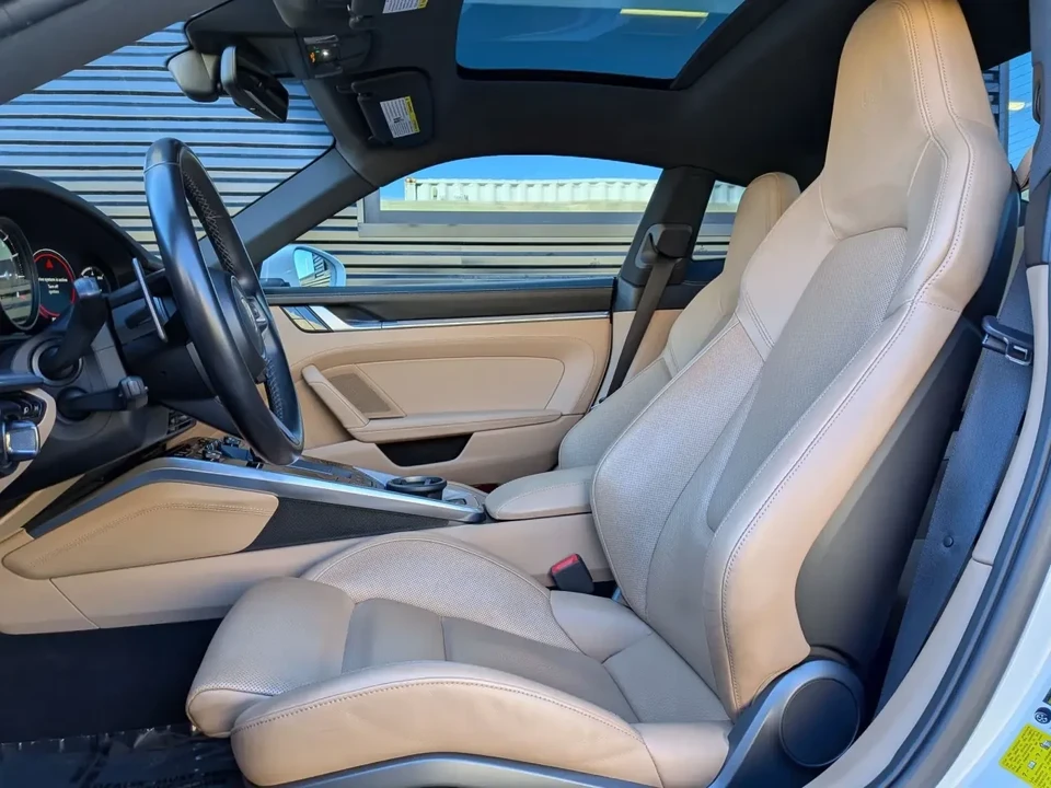 2020 Porsche 992 Carrera S - Image 4 of 5