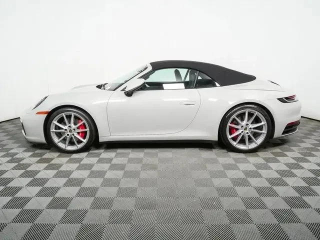 2020 Porsche 992 Carrera S - Image 14 of 31
