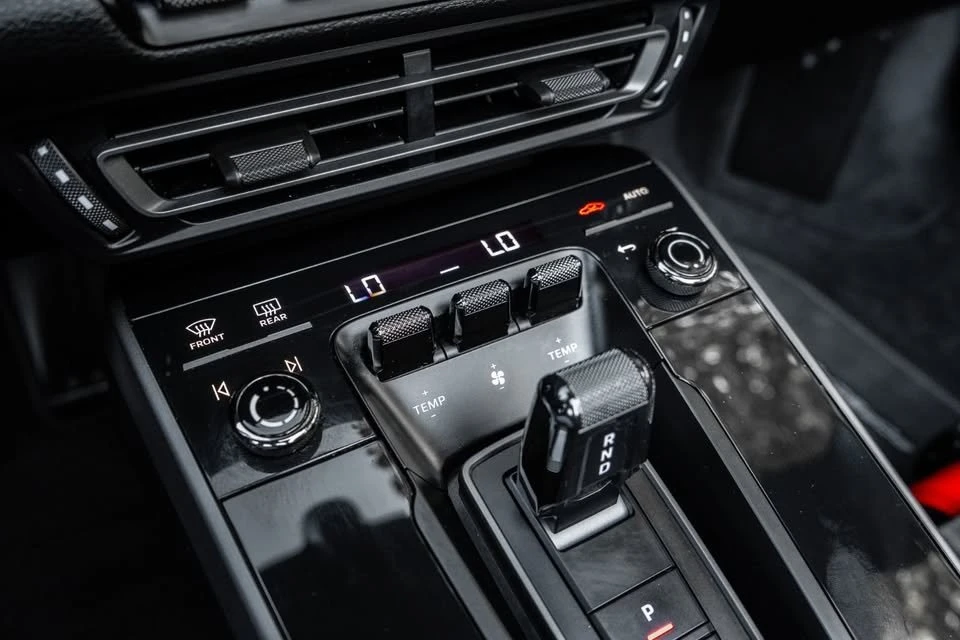 2020 Porsche 992 Carrera S - Image 14 of 17