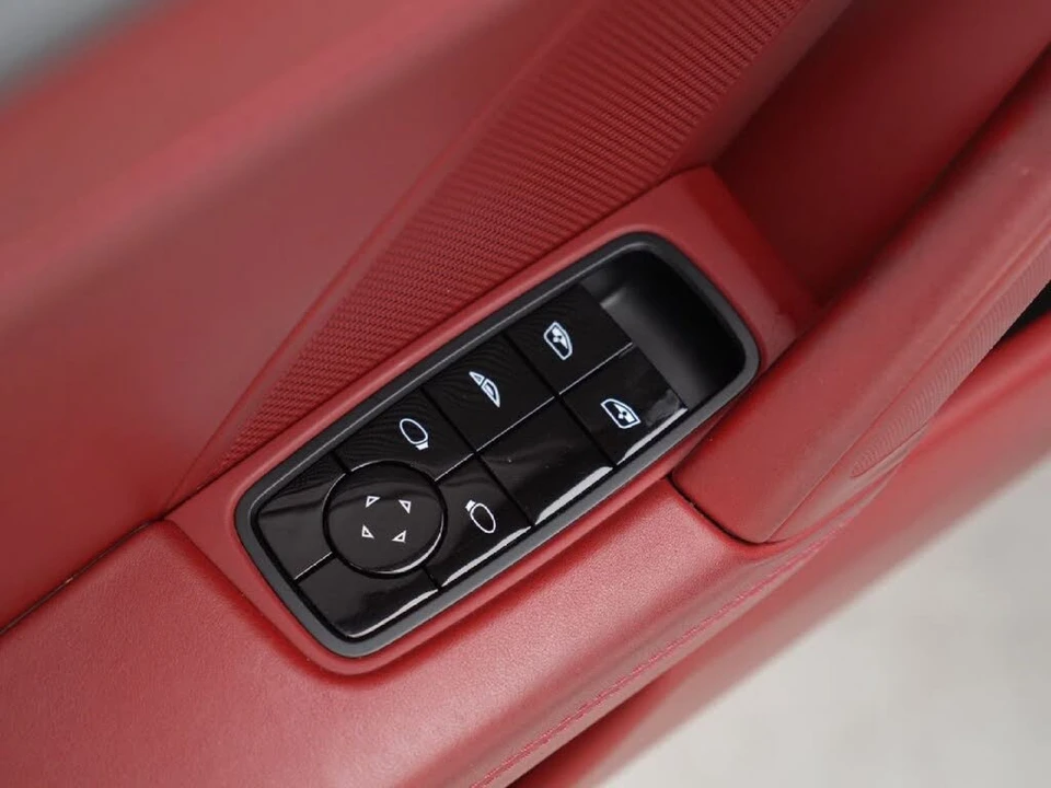 2020 Porsche 992 Carrera S - Image 16 of 31