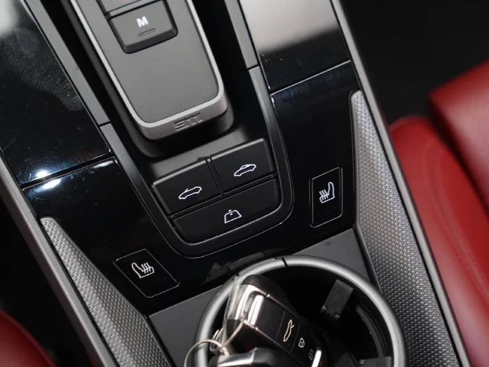 2020 Porsche 992 Carrera S - Image 22 of 31