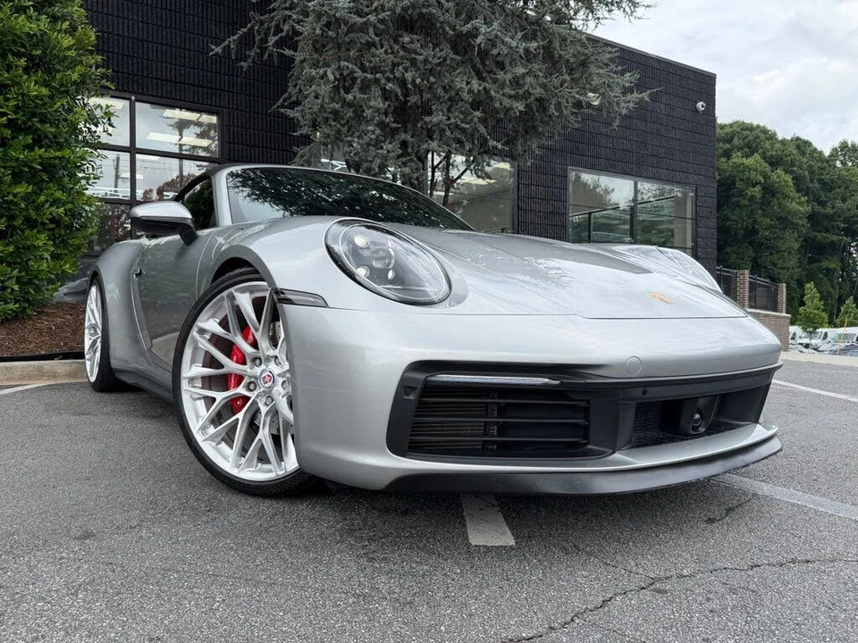 2020 Porsche 992 Carrera S - Image 8 of 31