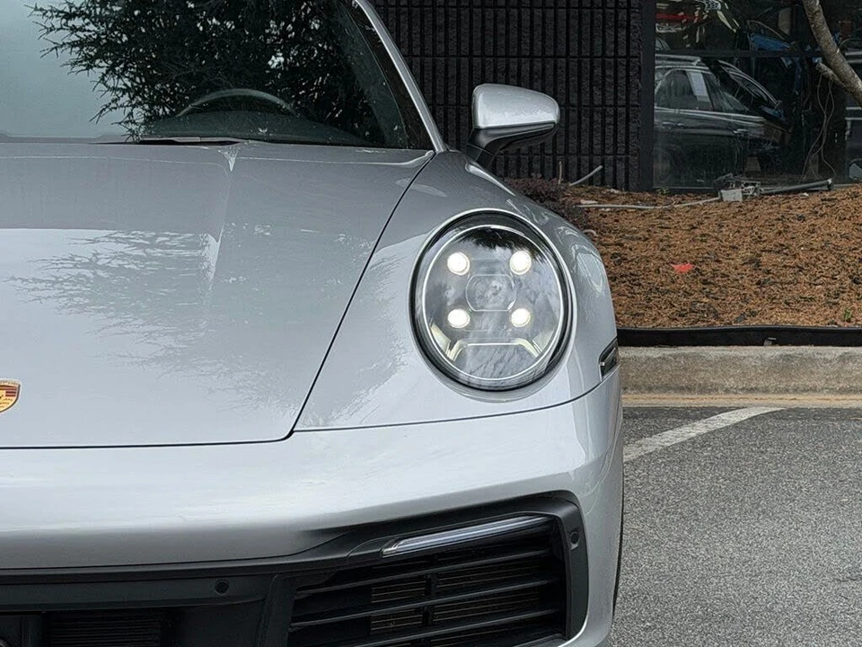 2020 Porsche 992 Carrera S - Image 5 of 31