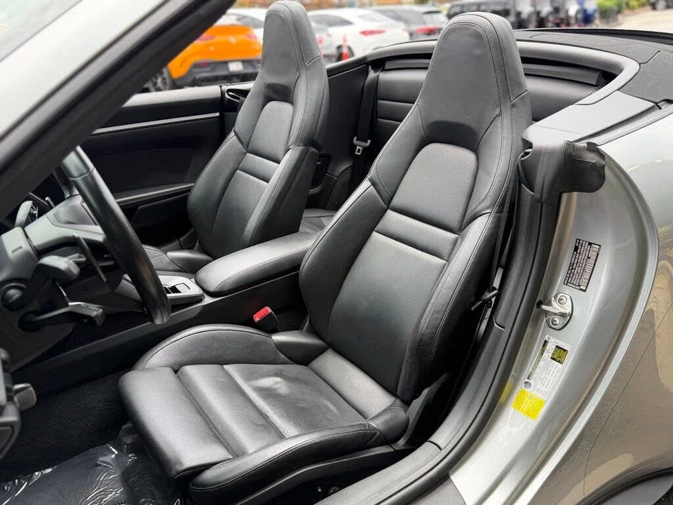 2020 Porsche 992 Carrera S - Image 24 of 31