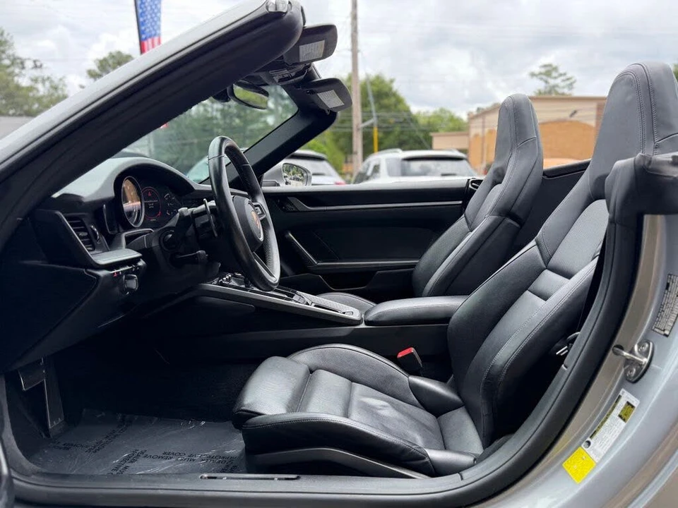 2020 Porsche 992 Carrera S - Image 23 of 31