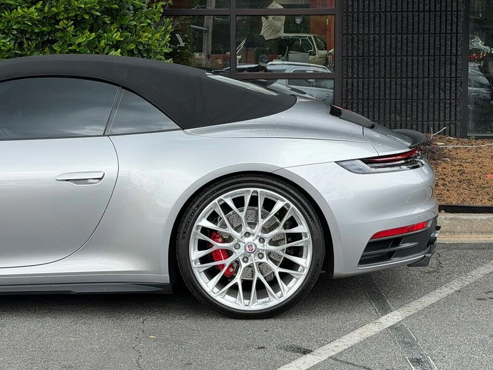 2020 Porsche 992 Carrera S - Image 11 of 31