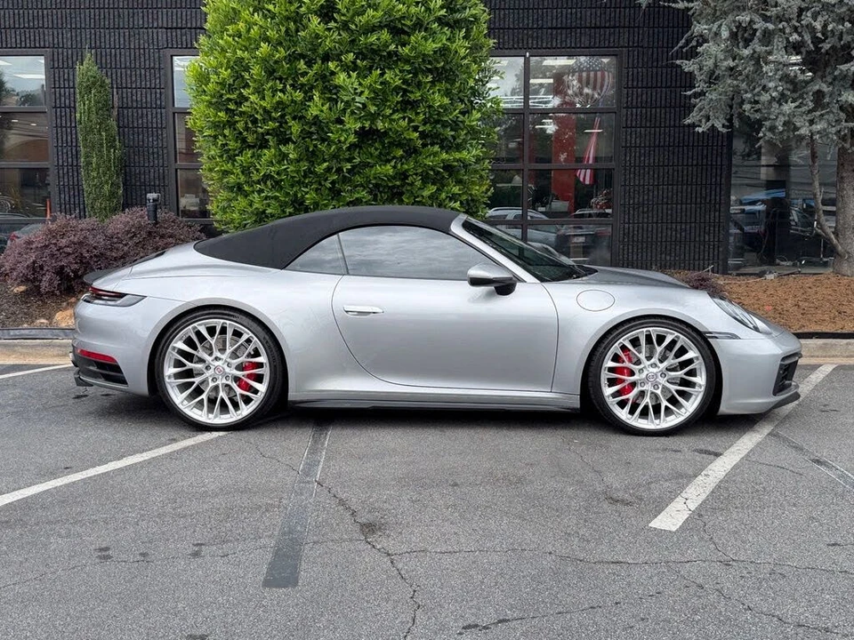 2020 Porsche 992 Carrera S - Image 18 of 31