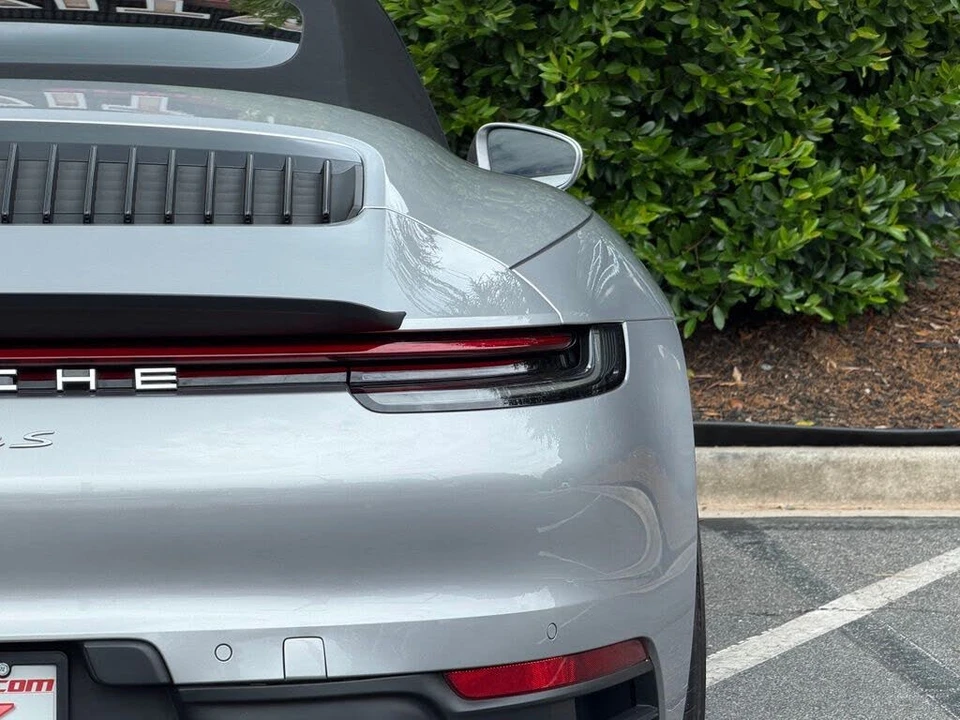 2020 Porsche 992 Carrera S - Image 16 of 31