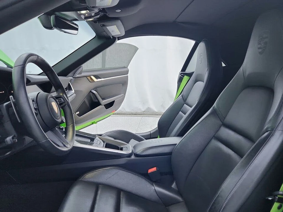 2020 Porsche 992 Carrera S - Image 14 of 31