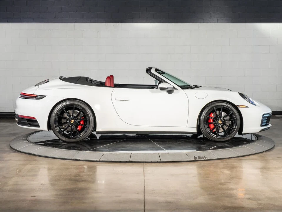 2020 Porsche 992 Carrera S - Image 8 of 31