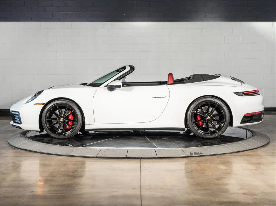 2020 Porsche 992 Carrera S - Image 2 of 31