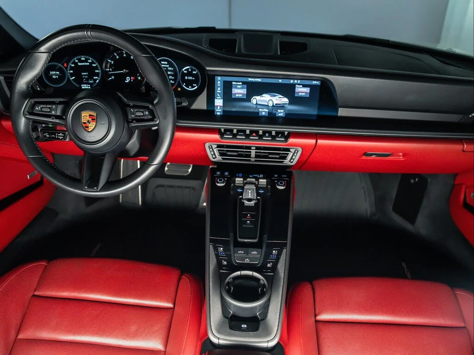 2020 Porsche 992 Carrera S - Image 25 of 31