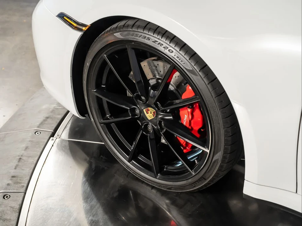 2020 Porsche 992 Carrera S - Image 23 of 31