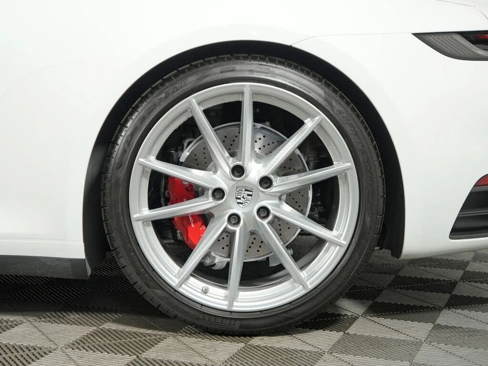 2020 Porsche 992 Carrera S - Image 19 of 31
