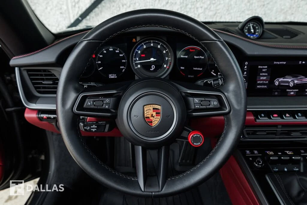 2020 Porsche 992 Carrera S - Image 23 of 31