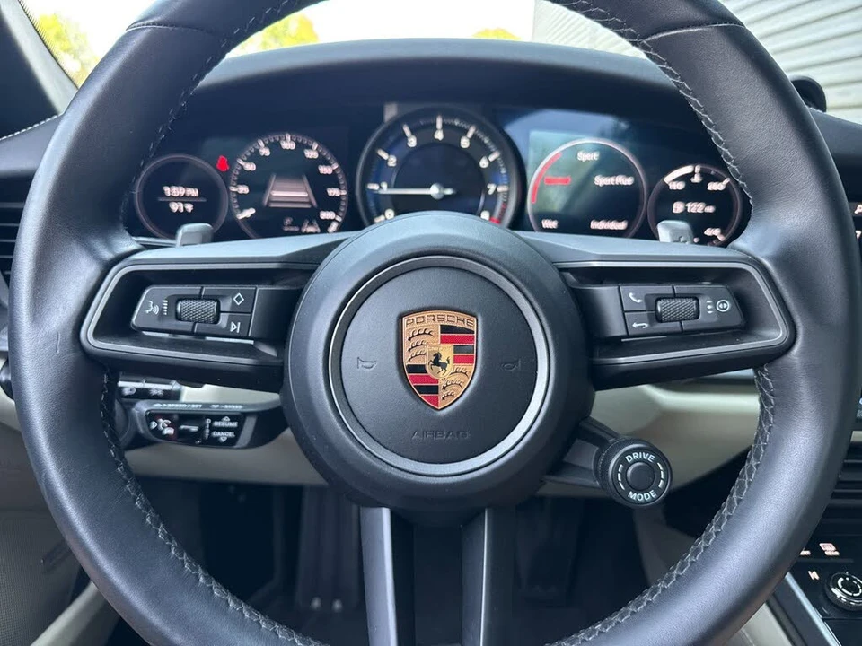 2020 Porsche 992 Carrera S - Image 23 of 29