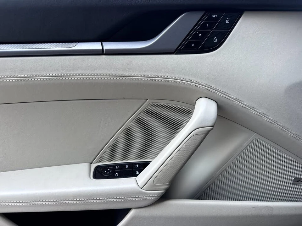 2020 Porsche 992 Carrera S - Image 13 of 29