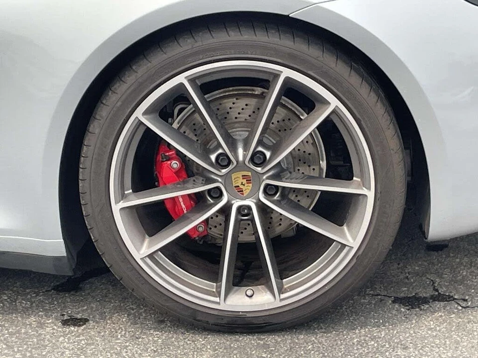 2020 Porsche 992 Carrera S - Image 9 of 31