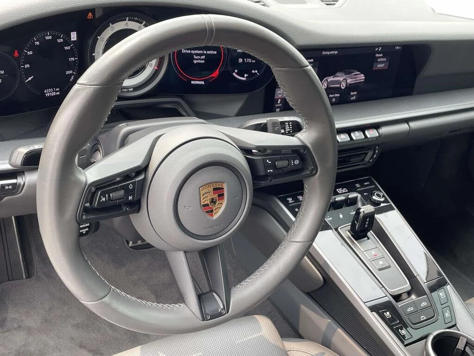 2020 Porsche 992 Carrera S - Image 19 of 31