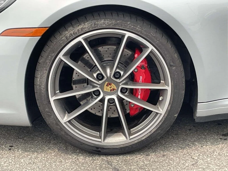 2020 Porsche 992 Carrera S - Image 8 of 31