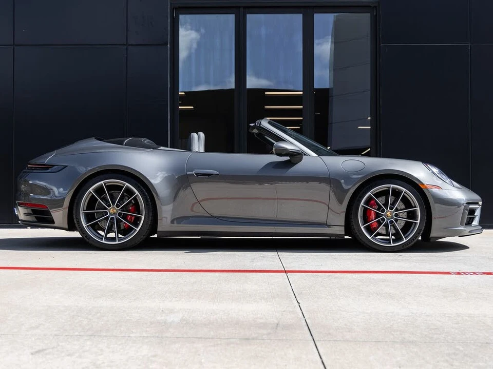 2020 Porsche 992 Carrera S - Image 15 of 31