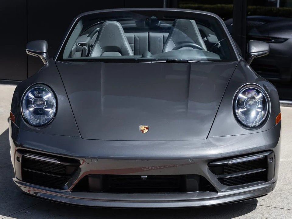 2020 Porsche 992 Carrera S - Image 8 of 31
