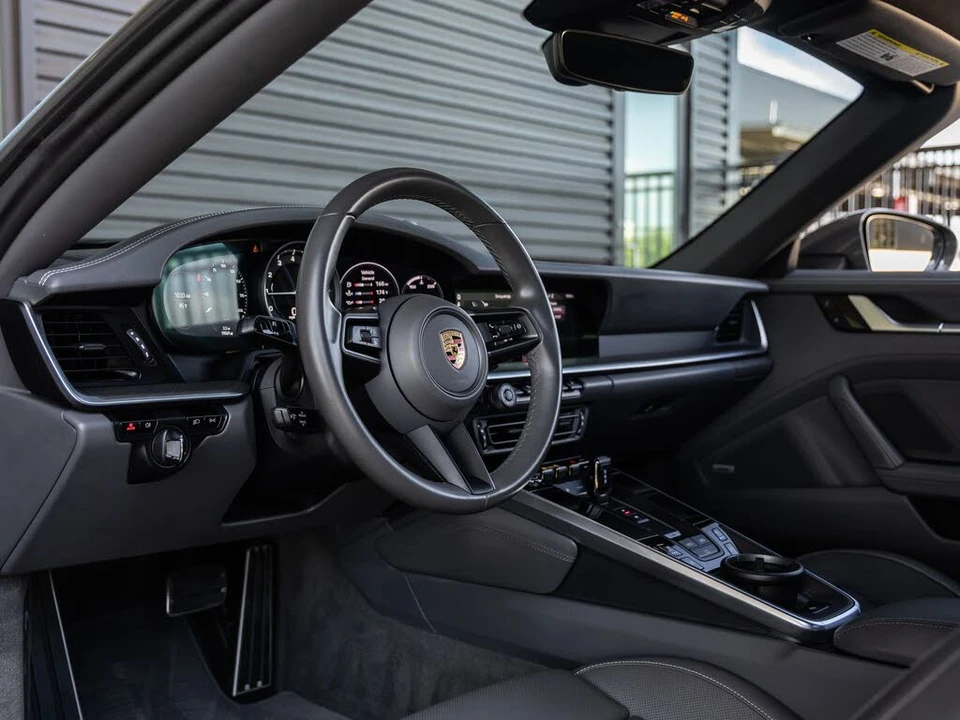 2020 Porsche 992 Carrera S - Image 4 of 31