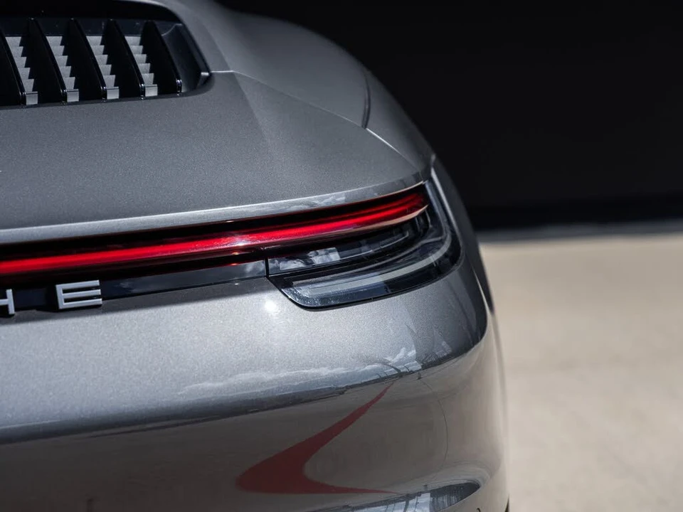 2020 Porsche 992 Carrera S - Image 17 of 31