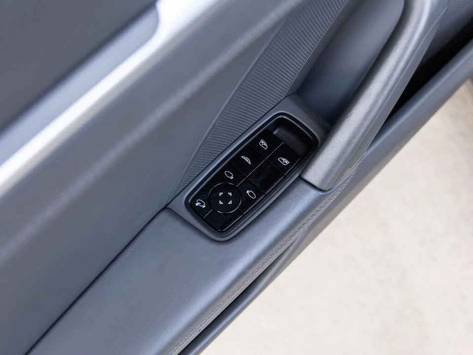 2020 Porsche 992 Carrera S - Image 29 of 31